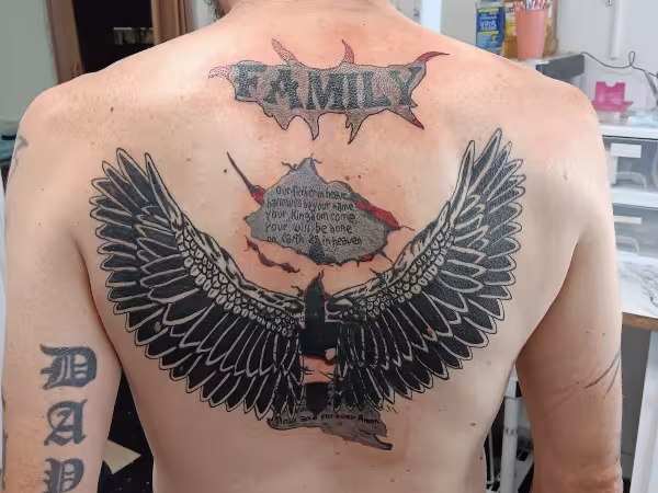 Twisted ink tattoo, tattoo shop in Owosso, MI