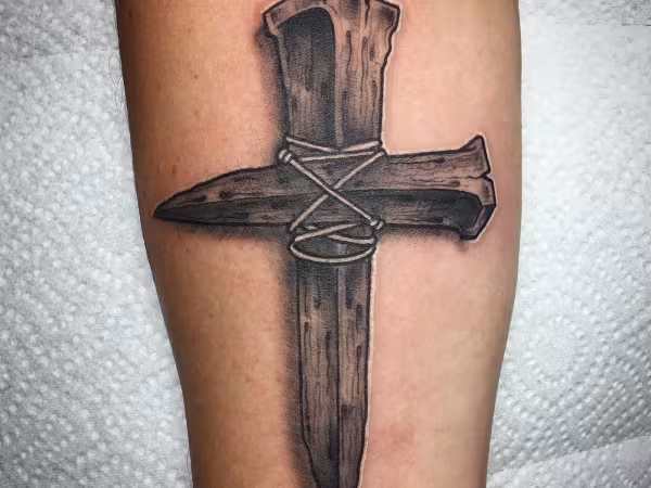 Society 9 Tattoo and Piercing, tattoo shop in Bakersfield, CA