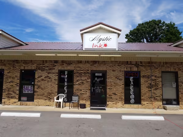 Mystic Ink Tattoos and Piercings, tattoo shop in Bon Aqua, TN