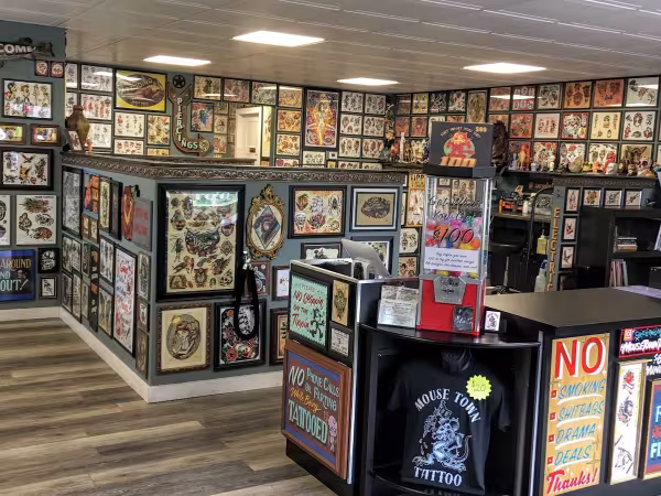 Mouse Town Tattoo, tattoo shop in Mt Vernon, IL