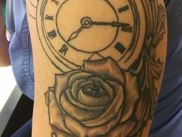 Mad Hatter's body art studio, tattoo shop in Salem, IL