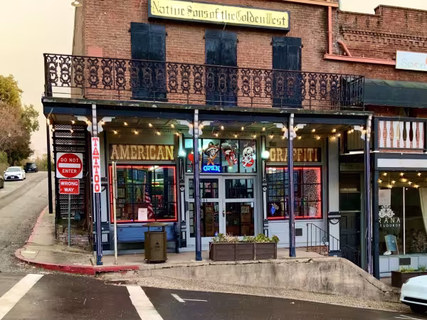 American Graffiti Tattoo and piercing gold country, tattoo shop in Auburn, CA