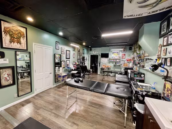 Hybrid Image Tattoo, tattoo shop in Cincinnati, OH