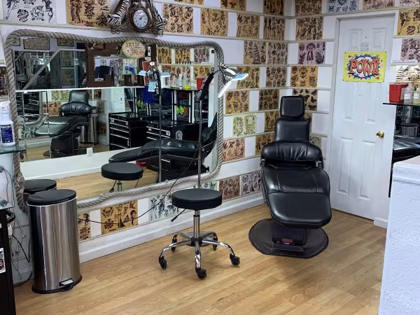 24hr Tattoo and Piercing, tattoo shop in San Diego, CA