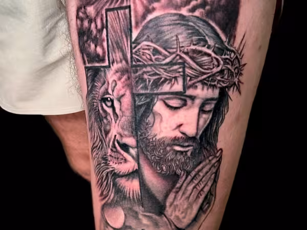 Lotattoos & Fine Art, tattoo shop in Fort Worth, TX