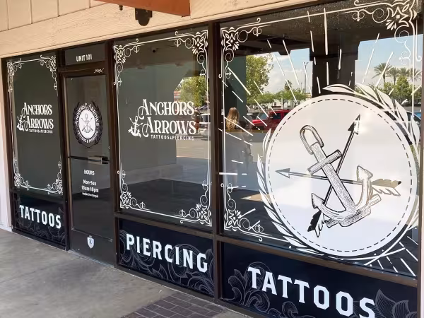 Anchors & Arrows Tattoos & Piercings, tattoo shop in Clovis, CA