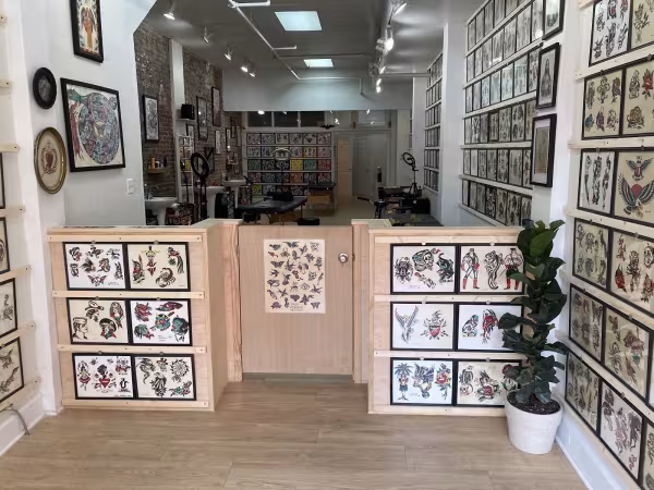 Monument Tattoo, tattoo shop in Indianapolis, IN