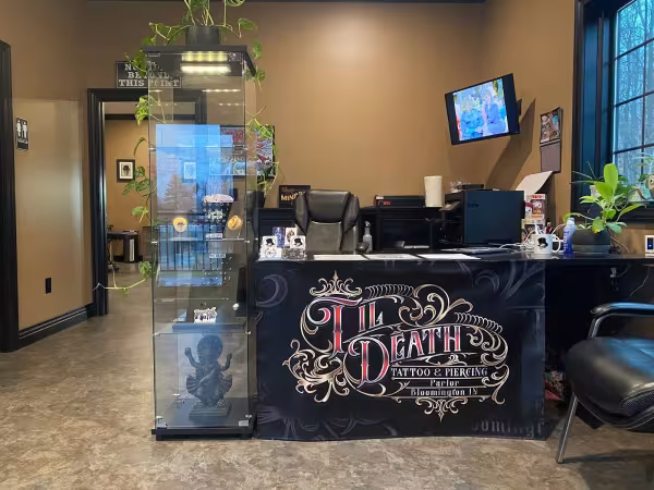 Til Death Tattoo And Piercing Parlor, tattoo shop in Bloomington, IN