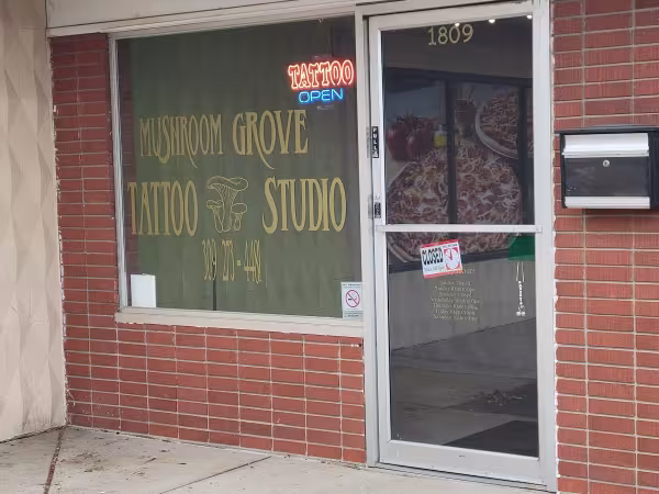 Mushroom Grove Tattoo Studio, tattoo shop in Pekin, IL