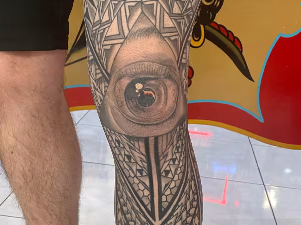 Sacred Art Tattoo Kailua, tattoo shop in Kailua, HI