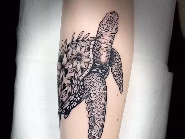 Tattoos For Cool Folks (no piercings), tattoo shop in Columbus, OH