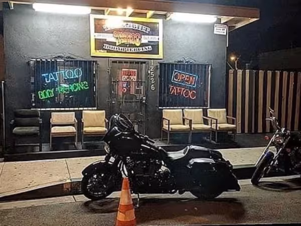 TWILIGHT TATTOO & BODY PIERCING, tattoo shop in Lynwood, CA