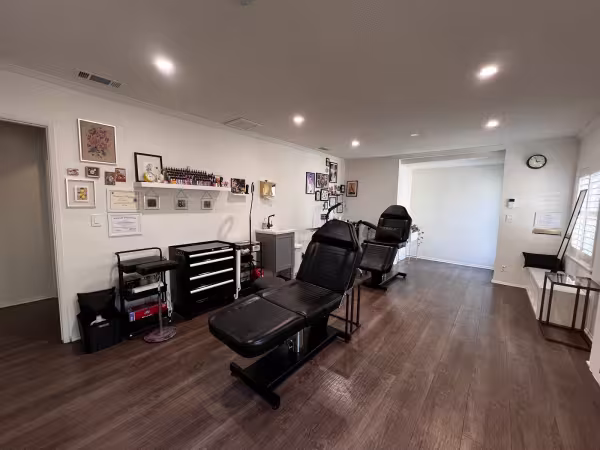 The Story Blossom Tattoo Studio, tattoo shop in Montrose, CA
