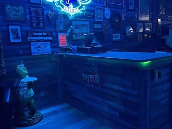 Forever Paradise Tattoos and Piercings, tattoo shop in Fort Myers, FL