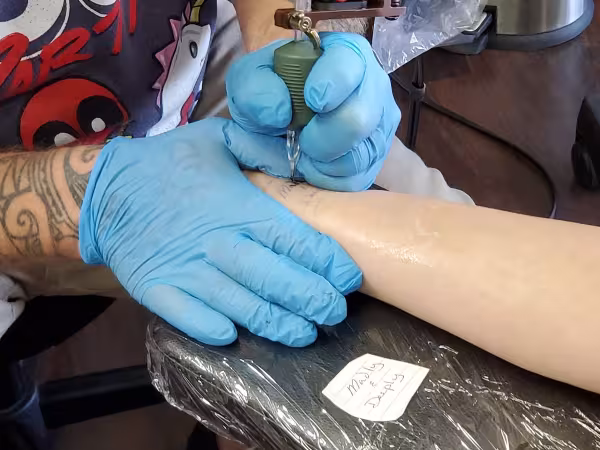 Ludicrous Ink Tattoo, tattoo shop in Hubbard, OR