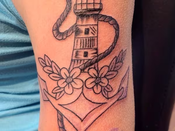 Reigning Ink Tattoo Emporium, tattoo shop in Rockford, MI
