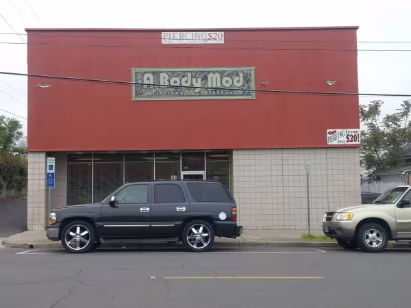 A Body Mod, tattoo shop in Medford, OR