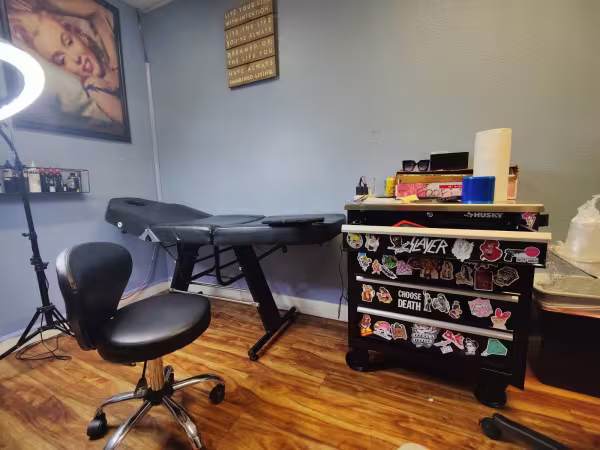Famous Tattoo & Body Piercing, tattoo shop in Ventura, CA