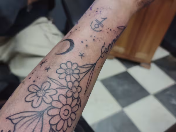 Sideshow Studio Tattoo, tattoo shop in Lakemoor, IL