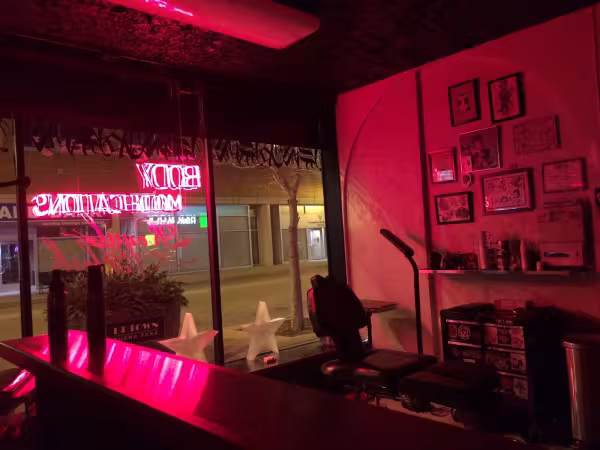 Royal Flesh Tattoo and Piercing, tattoo shop in Chicago, IL