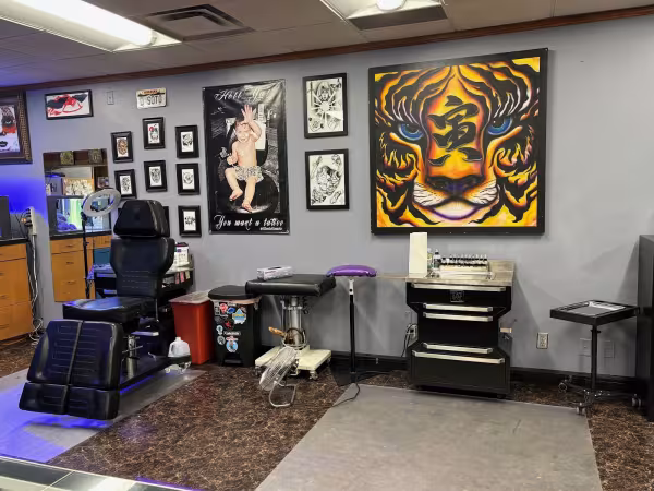 Ray's Tattoo, tattoo shop in Lincoln, NE