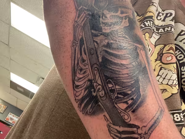 Atomic Brandon Kings Ave, tattoo shop in Brandon, FL