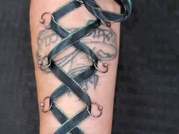 Paris Ink, tattoo shop in Paris, TX