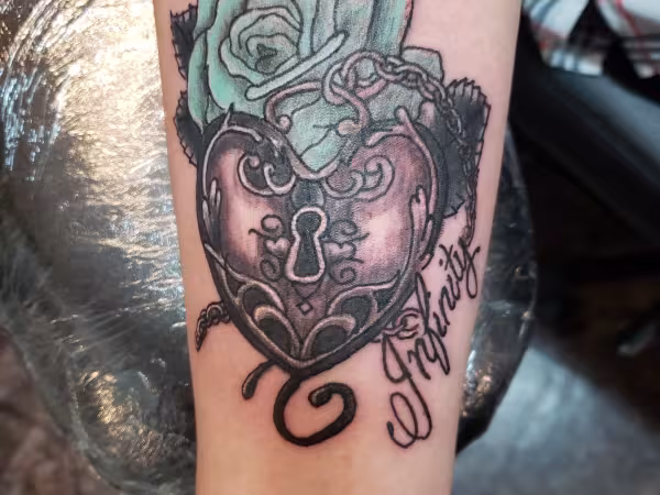 Body Graphics Piercings Tattoos, tattoo shop in Lafayette, IN