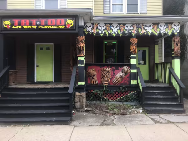 Big Mojo Tattoo & Body, tattoo shop in Indiana, PA