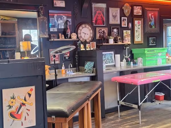 High Caliber Tattoo and Piercing Studio, tattoo shop in Indianapolis, IN